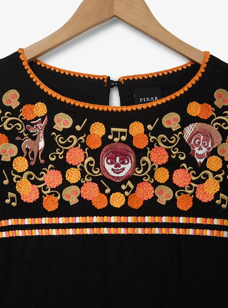 Disney Pixar Coco Marigold Embroidered Women's Plus Linen Top - BoxLunch Exclusive
