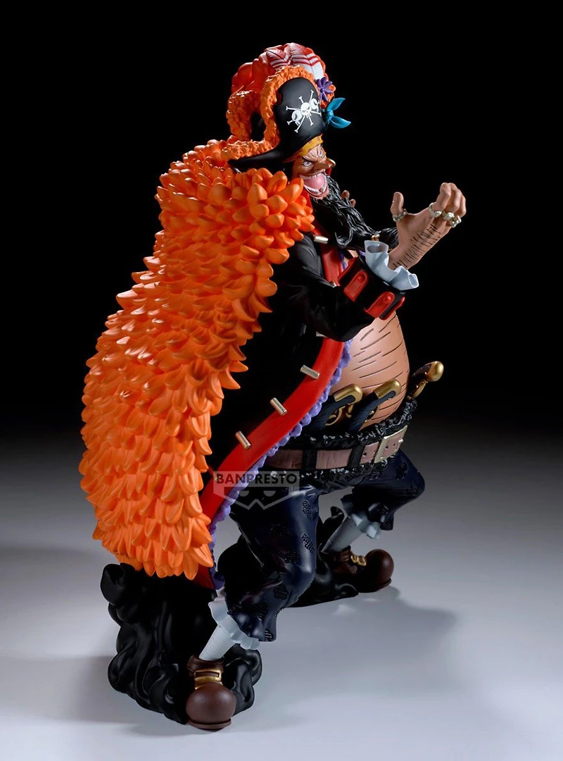 One Piece Grandista Marshall D. Teach Figure