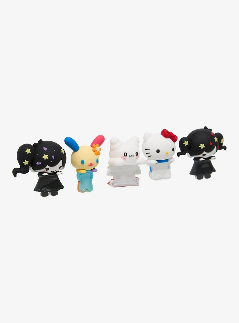 Sonix Sanrio Characters Blind Box Mini Phone Peeker Charm