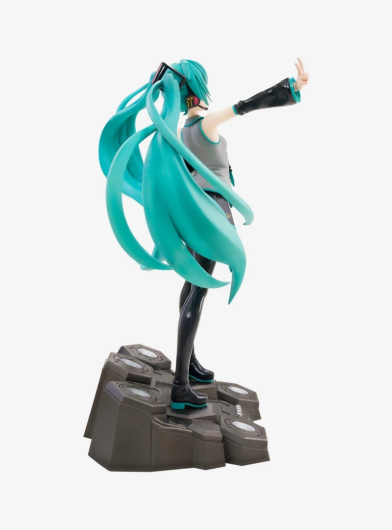 Hatsune Miku Figure