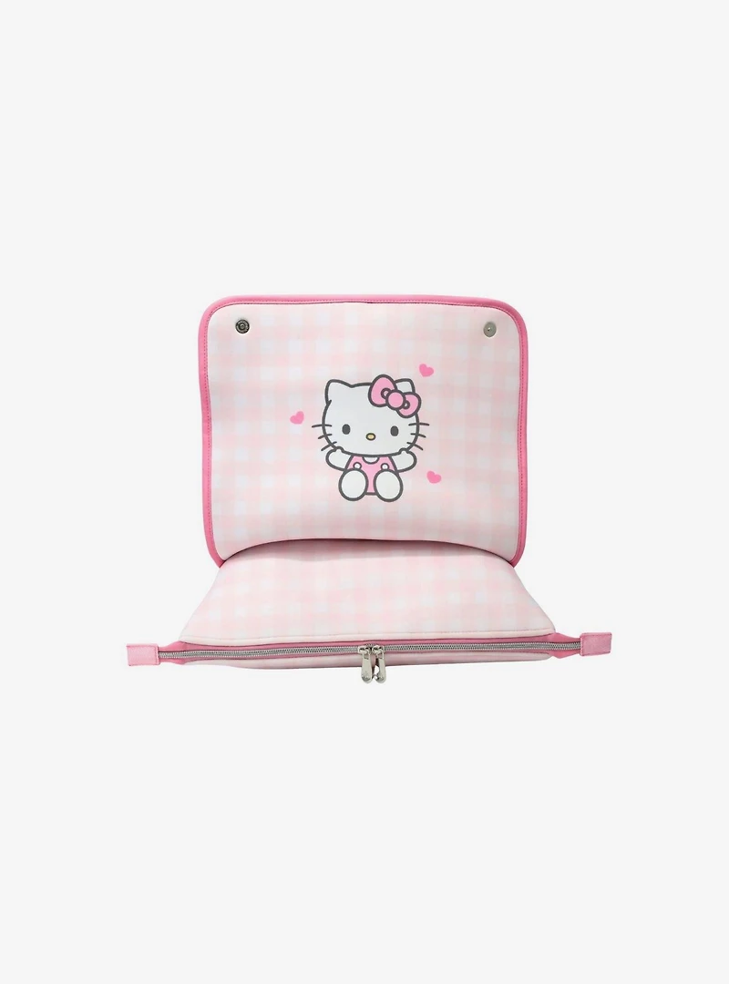 Hello Kitty Triangular Beauty Essential Carry Case
