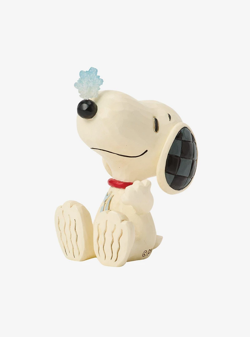 Jim Shore Peanuts Snoopy Snowflake on Nose Mini Figurine