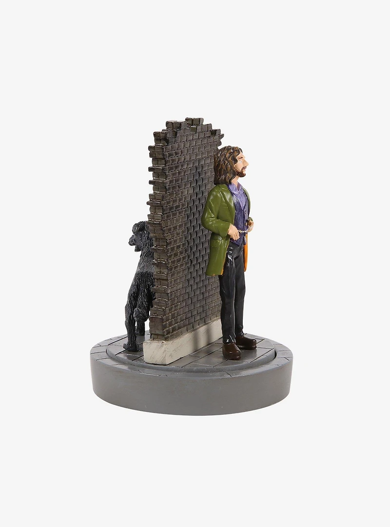 Department 56 Harry Potter Village Sirius Black or Padfoot Figurine