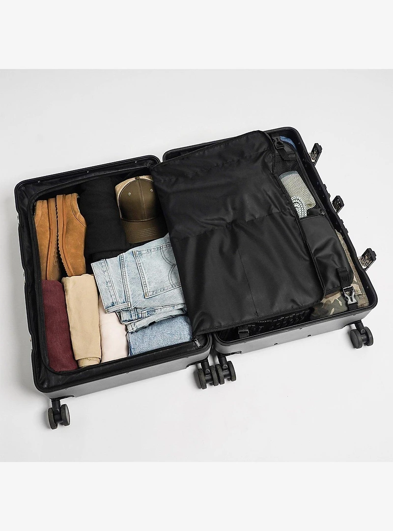 Heroes & Villains Star Wars The Mandalorian Skyrider Check-In Suitcase