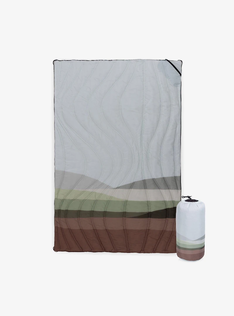 Afternoon Fields Aura Outdoor Puffer Blanket