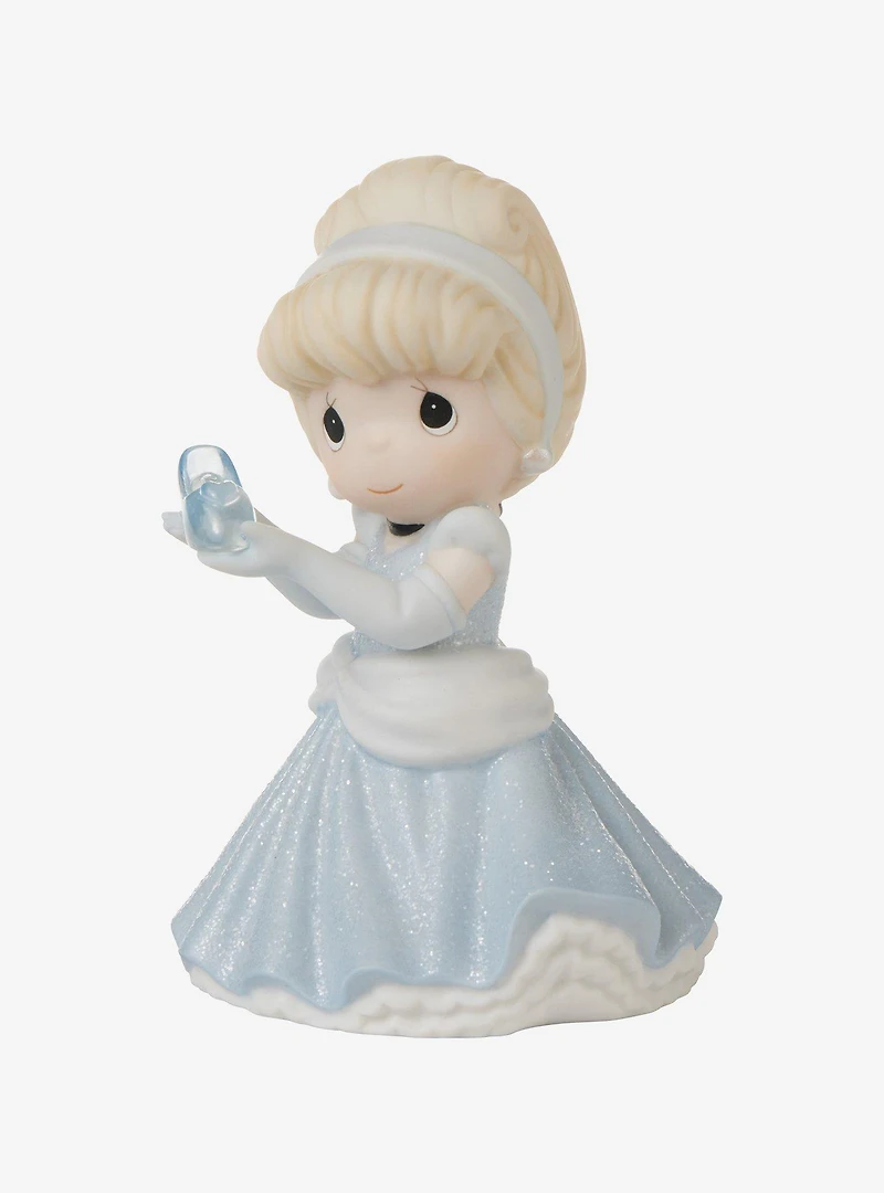 Precious Moments Disney Cinderella w Glass Slipper Figurine