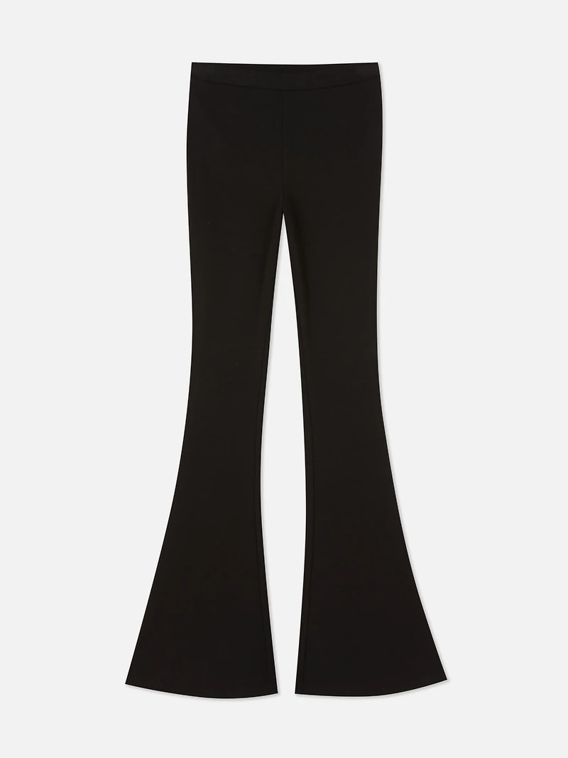 Ribbed Flared Leggings