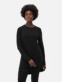 Long Sleeve Long Curved Hem Top