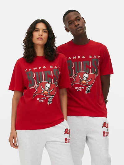 NFL Tampa Bay Buccaneers Graphic T-Shirt
