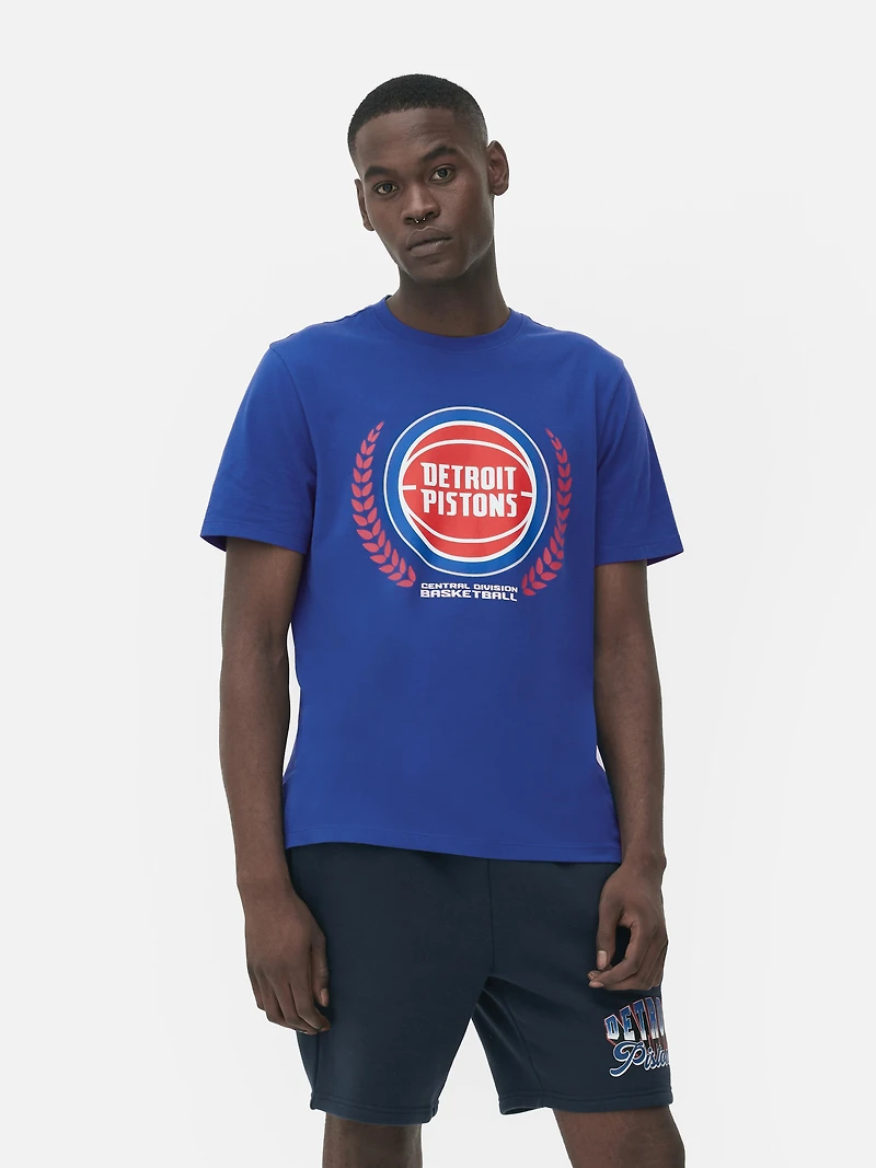 Detroit Pistons Graphic T-Shirt
