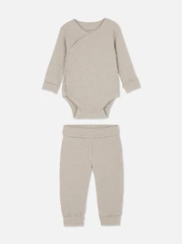 0-18mths | Room to Grow Wrap Bodysuit and Leggings Newborn Set