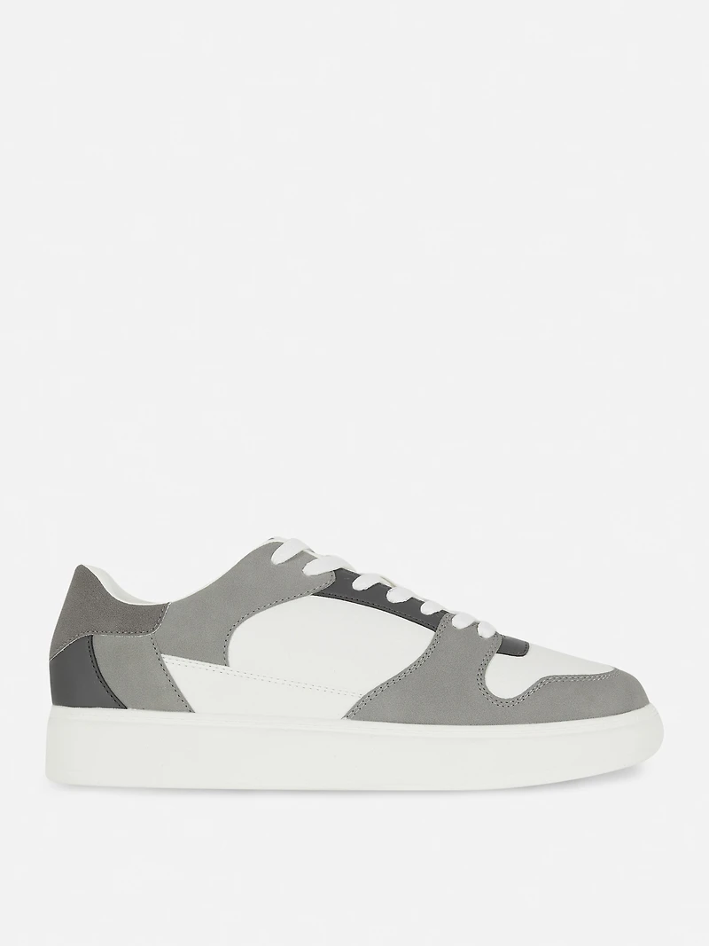 Kem Low-Top Sneakers