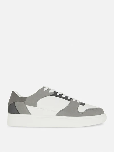 Kem Low-Top Sneakers
