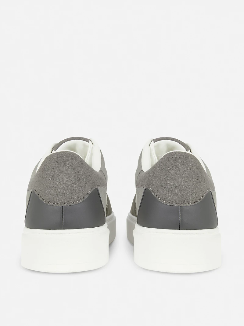 Kem Low-Top Sneakers
