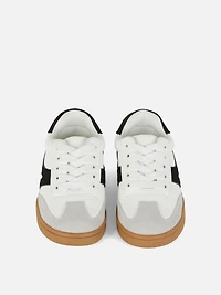 Contrast Panel Low-Top Trainers