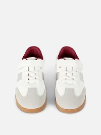 Contrast Panel Trainers