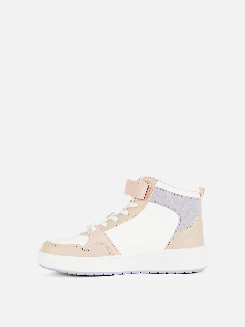 Disney’s Minnie Mouse And Friends High-Top Sneakers