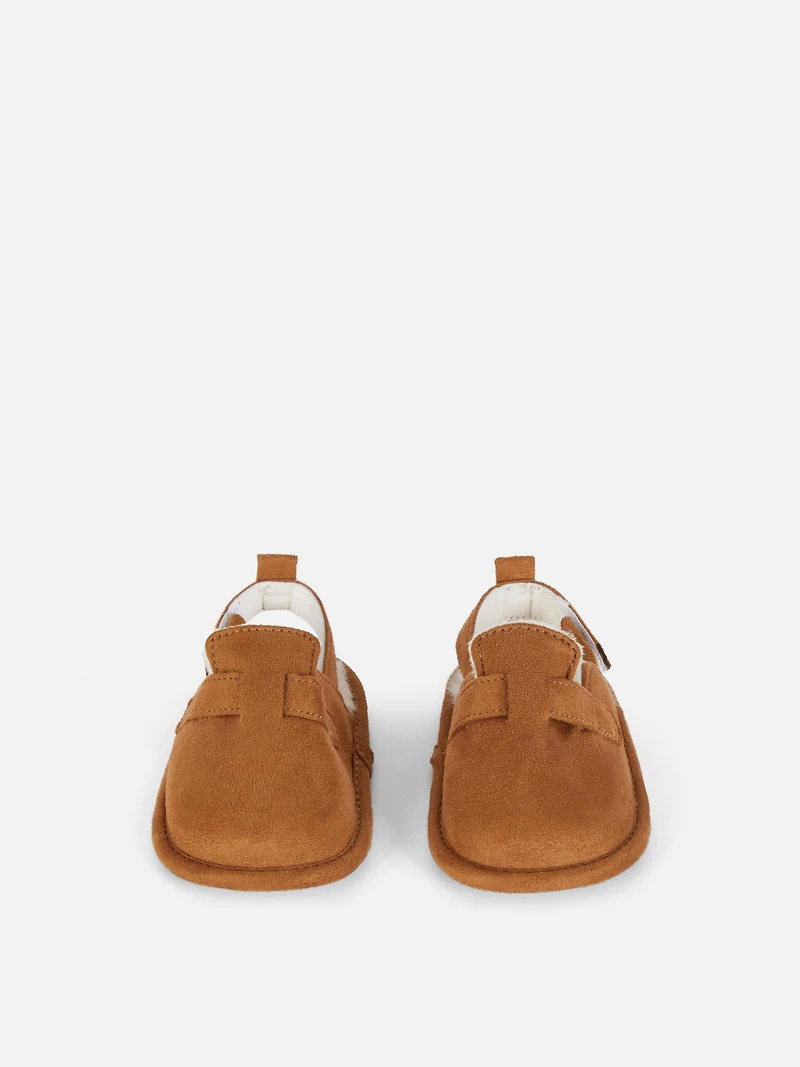 0-18mths | Clog Newborn Slippers