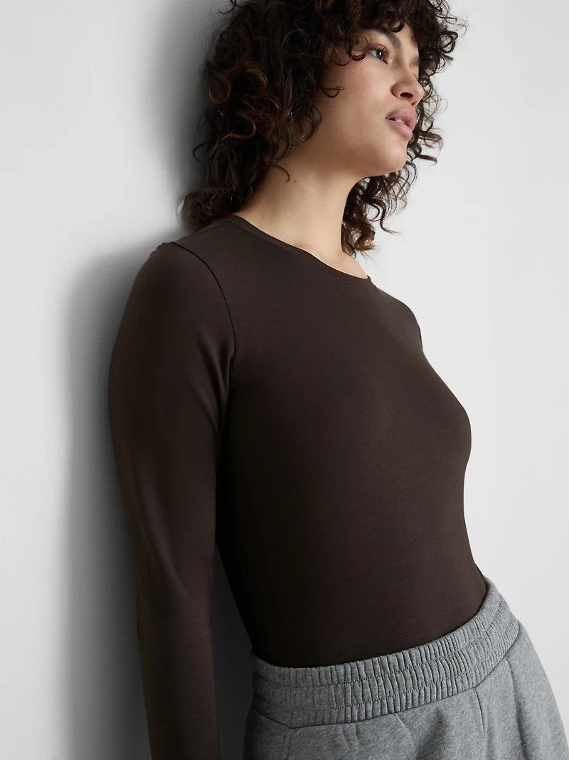 Stretch Crew Neck Top