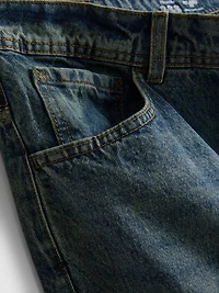 Mid-Rise Relaxed Straight Leg Jeans