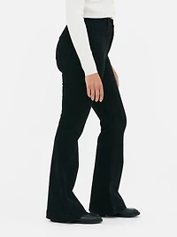 Patch Pocket Mid-Rise Flared Jeans