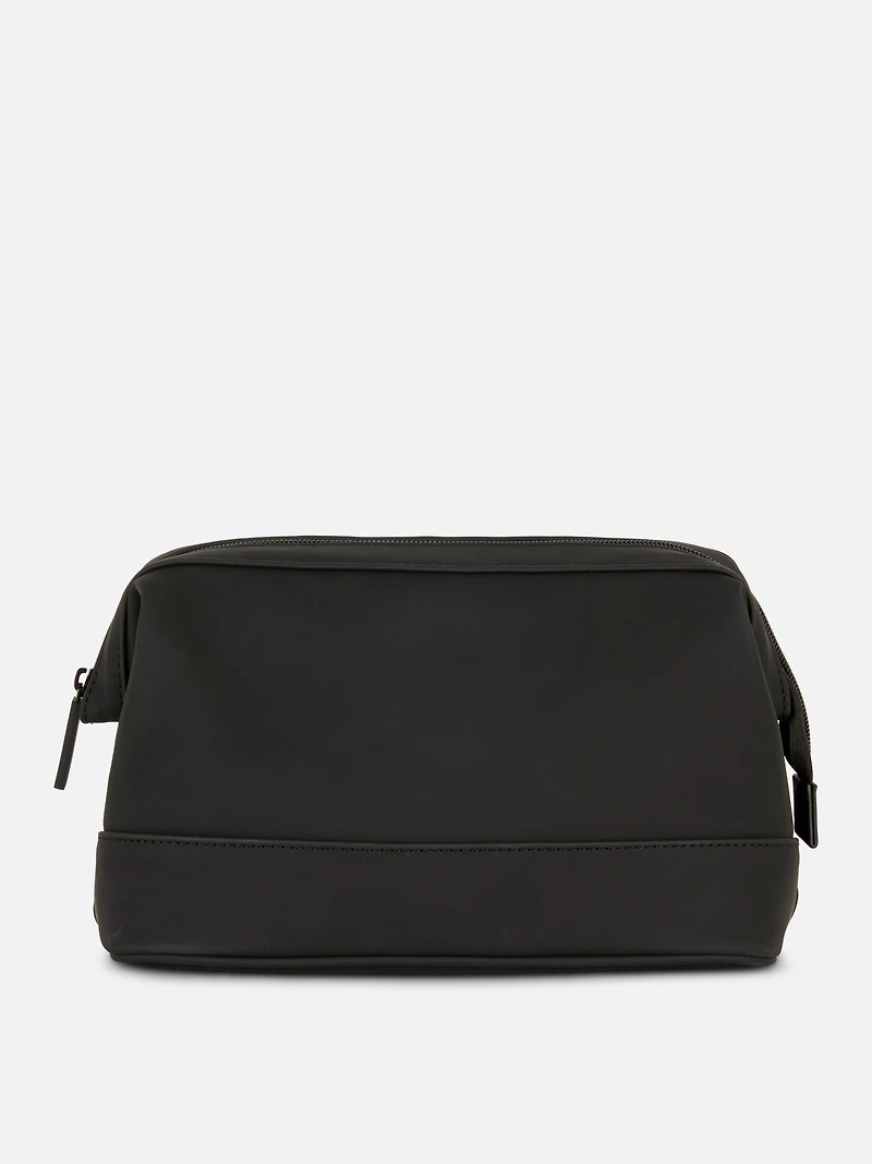 Wash Bag With Zip Closure