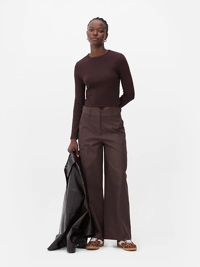 Cropped Ribbed Crew Top