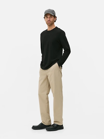 Essential Long Sleeve T-Shirt