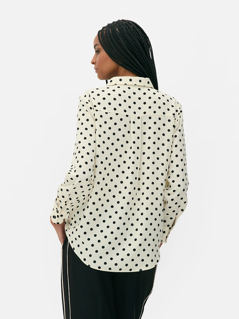 Crepe Curved Hem Shirt