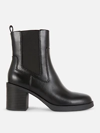 Heeled Chelsea Boots