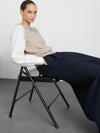 2 in 1 Embroidered Collar Sweater