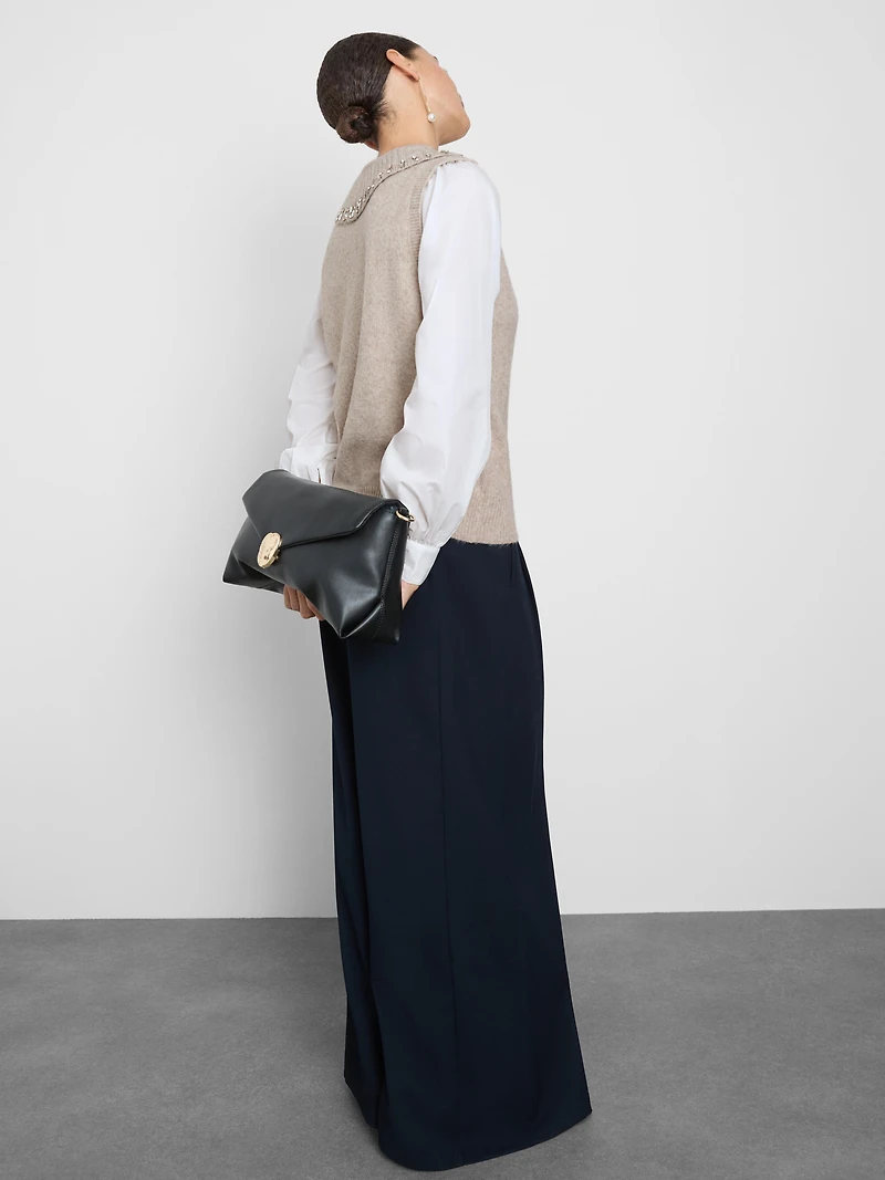 2 in 1 Embroidered Collar Sweater