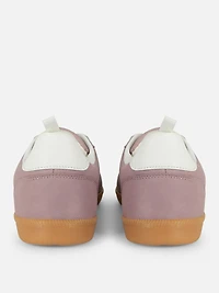 Gum Sole Low-Rise Sneakers