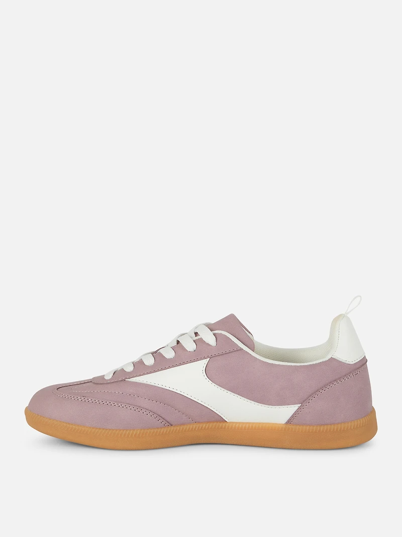 Gum Sole Low-Rise Sneakers