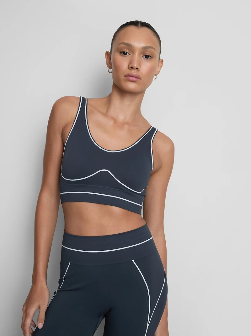Seamless Contrast Pipe Crop Top
