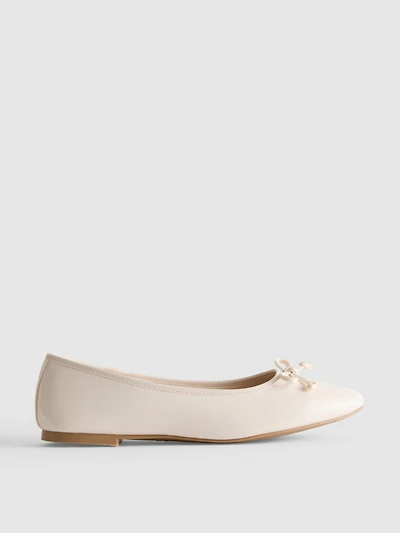 Patent Ballet Flats