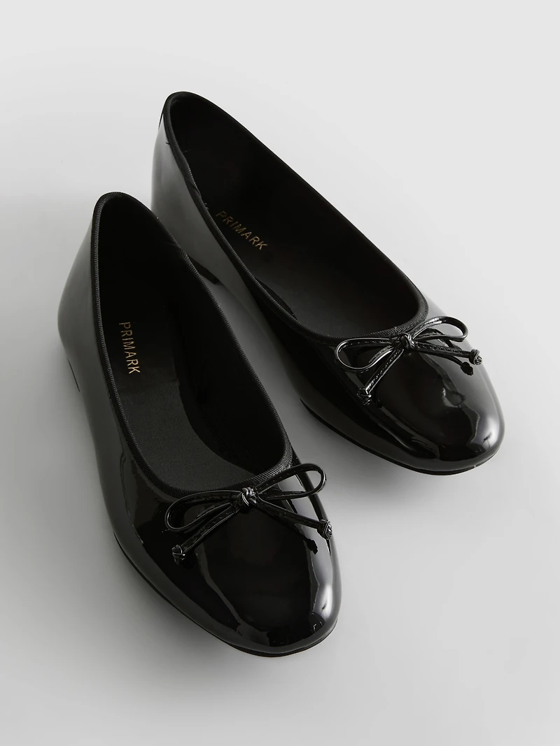Patent Ballet Flats