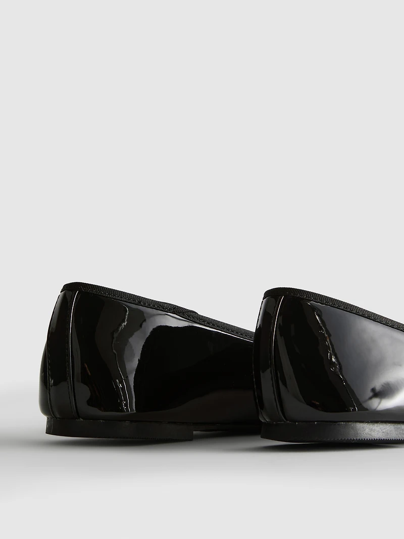 Patent Ballet Flats
