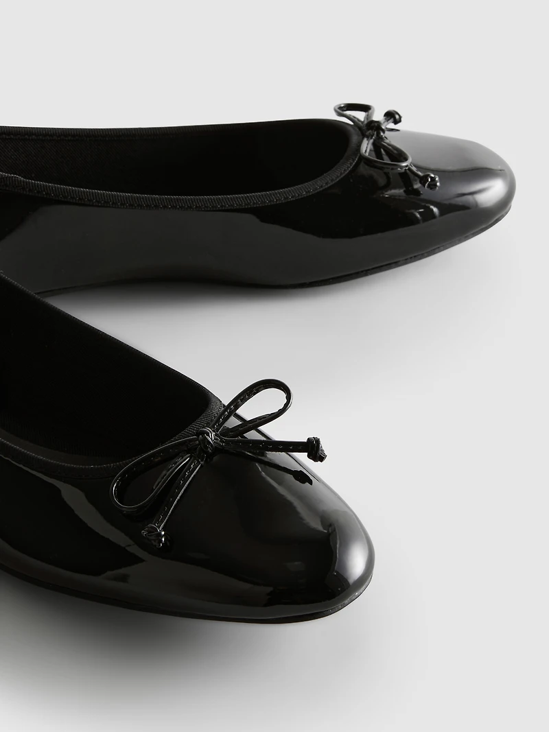 Patent Ballet Flats