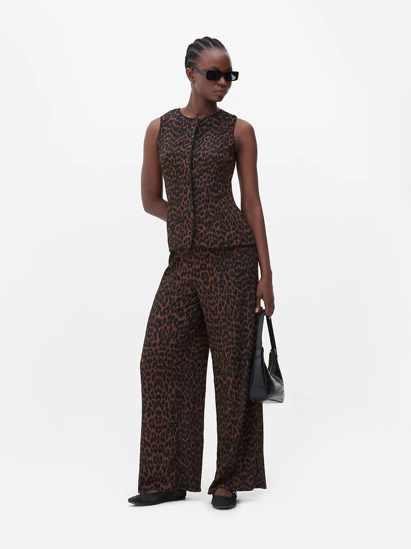 Leopard Crinkle Vest