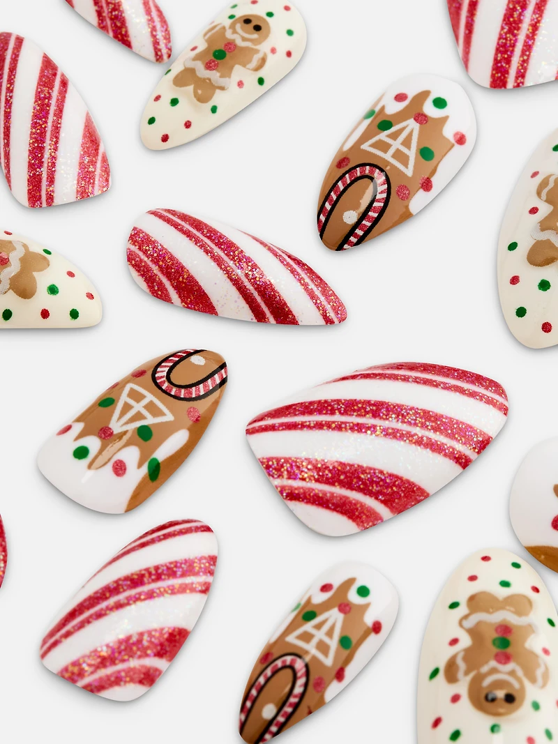 PS... Christmas Pointed Gloss Nails