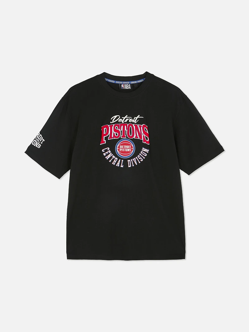 NBA Detroit Pistons Logo T-Shirt