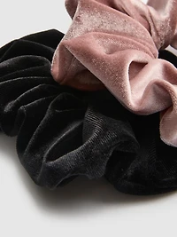 2-Pack Velvet Scrunchies
