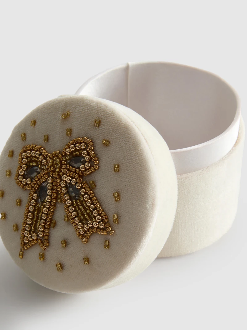Beaded Bow Trinket Box