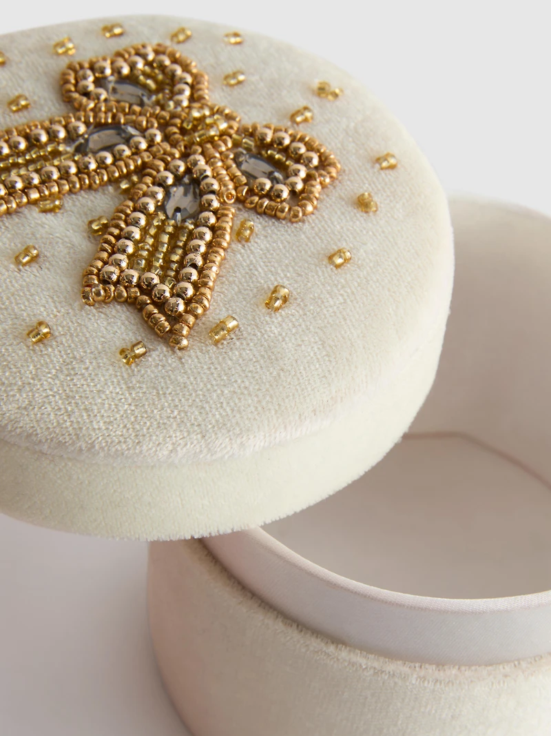 Beaded Bow Trinket Box