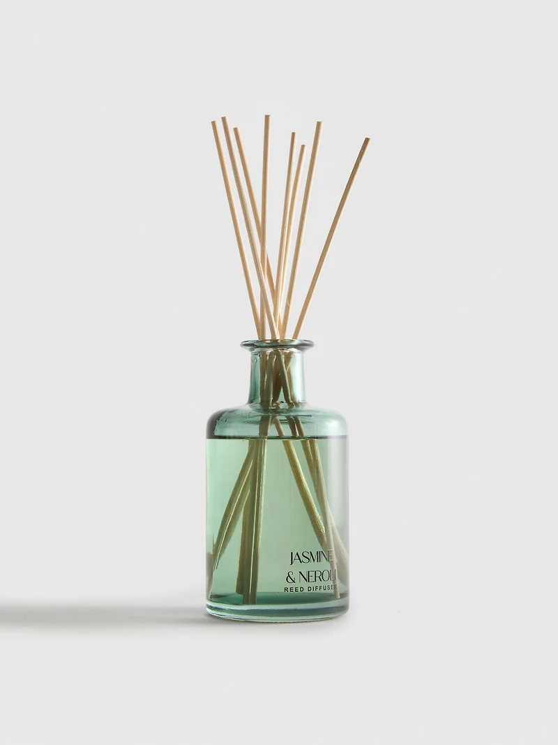 Floral-Scented Reed Diffuser