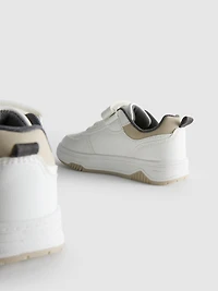 Low-Top Sneakers
