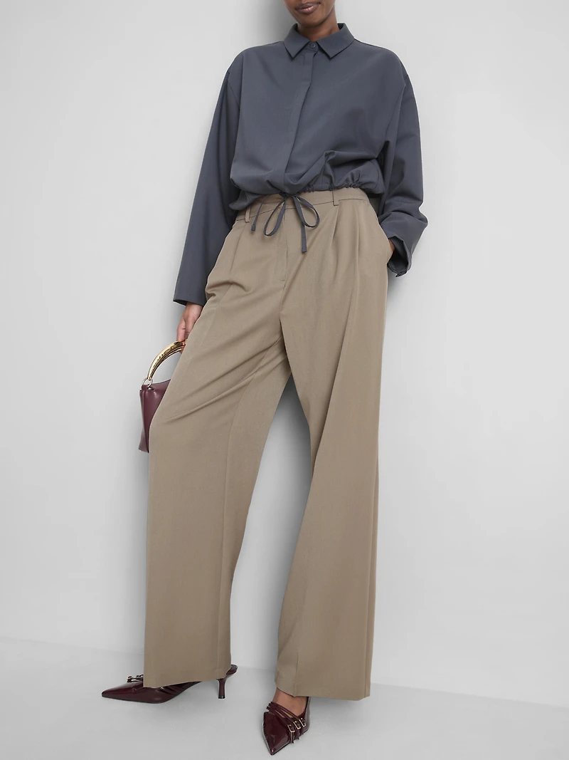 Pleated Wide Leg Pants