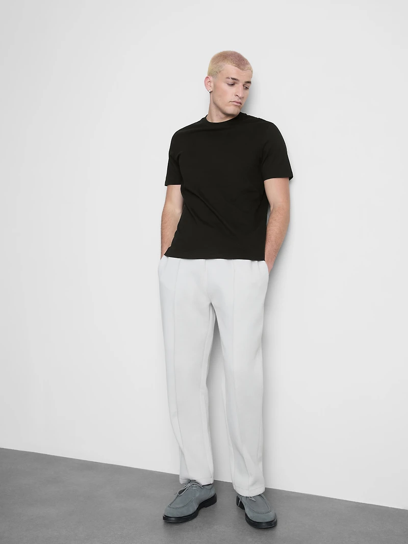 a regular-fit T-shirt with short sleeves and crew neckline