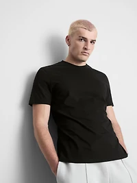 a regular-fit T-shirt with short sleeves and crew neckline